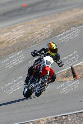 media/Feb-05-2023-Classic Track Day (Sun) [[c35aca4a42]]/Group 2/session 4 turn 4/